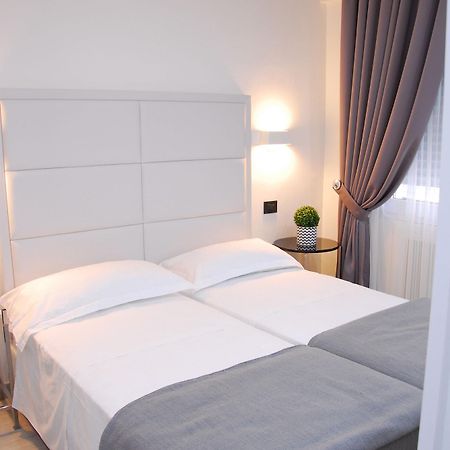 Lhp Suite Rapallo Exterior photo